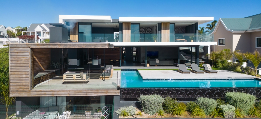 6 Bedroom Property for Sale in Myburgh Park Western Cape